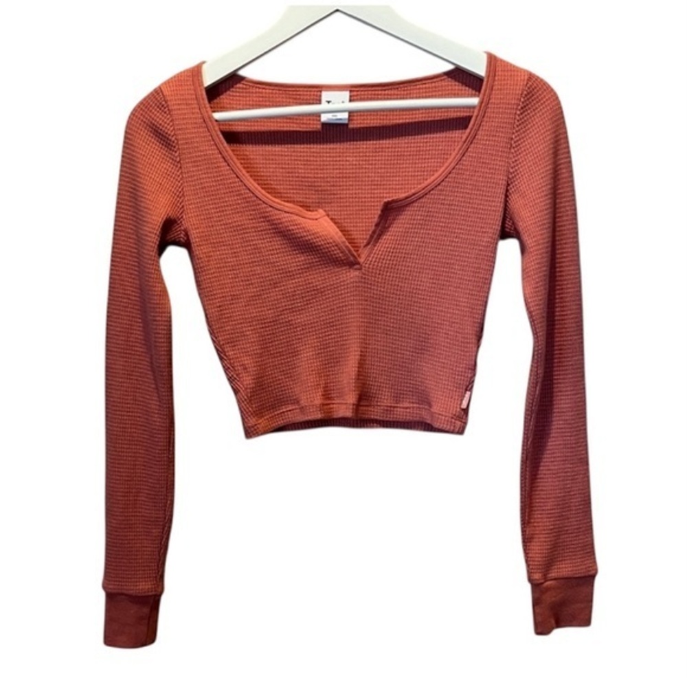 Aritzia TNA Women’s Waffle knit notch neck shirt size XXS